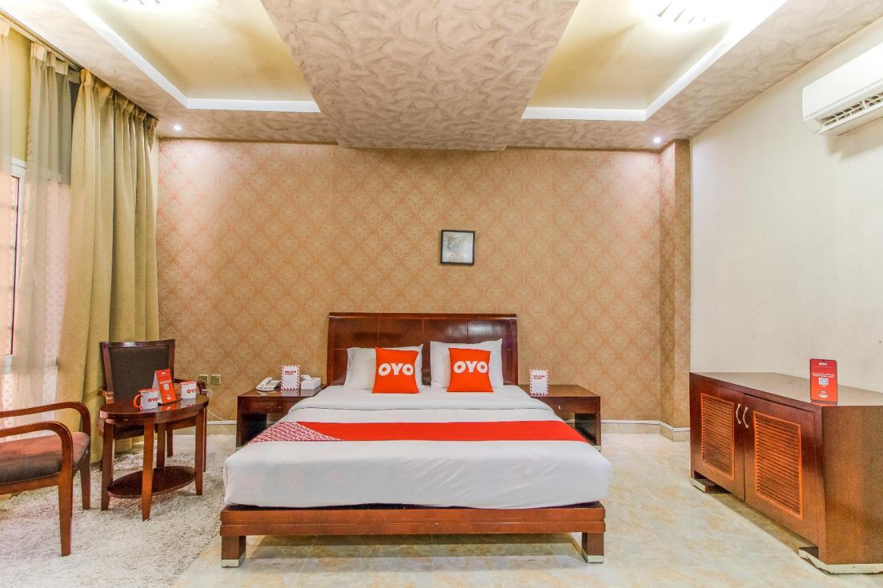 Oyo 109 Al Thabit Modern Hotel Apartment Ḩayl Āl ‘Umayr Extérieur photo