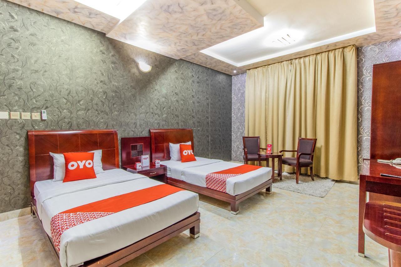 Oyo 109 Al Thabit Modern Hotel Apartment Ḩayl Āl ‘Umayr Extérieur photo