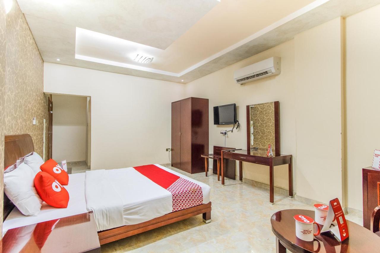 Oyo 109 Al Thabit Modern Hotel Apartment Ḩayl Āl ‘Umayr Extérieur photo