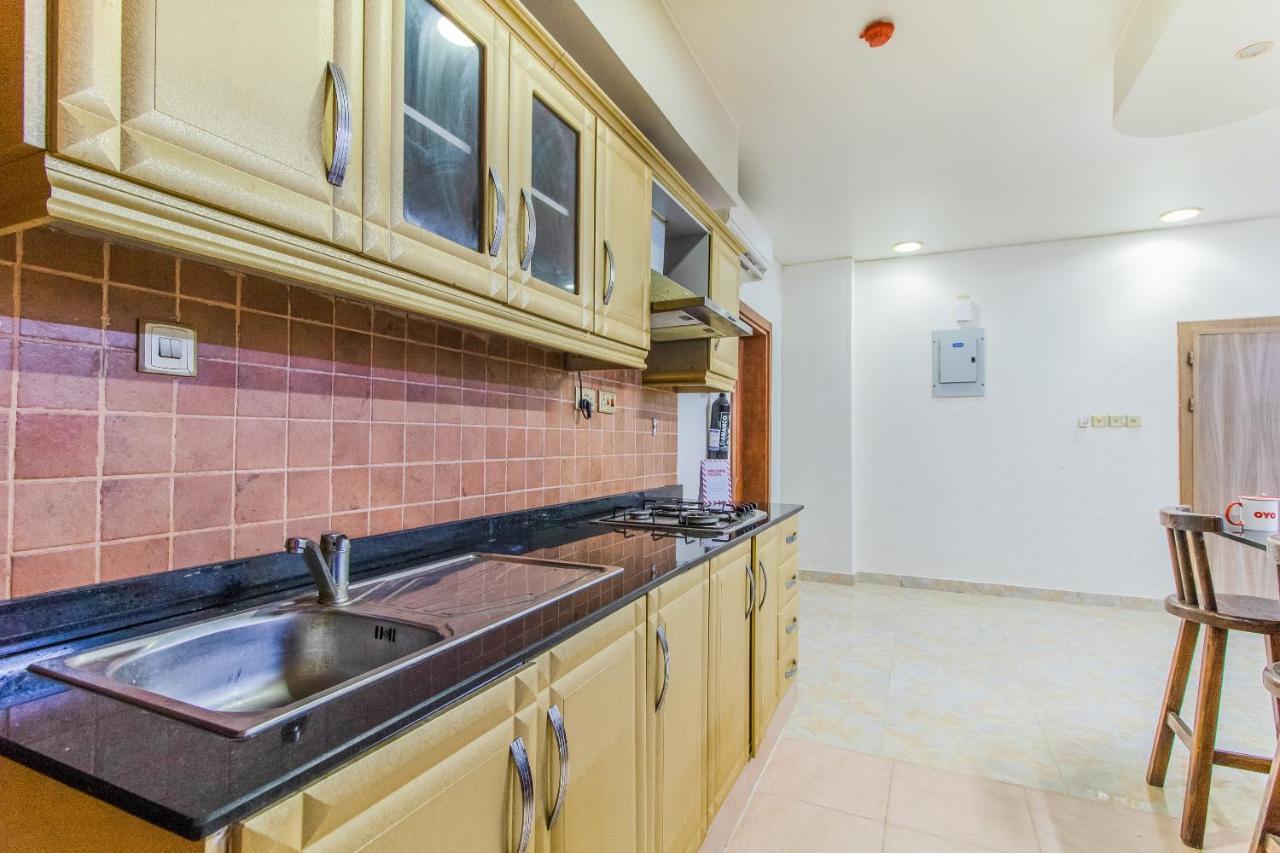 Oyo 109 Al Thabit Modern Hotel Apartment Ḩayl Āl ‘Umayr Extérieur photo
