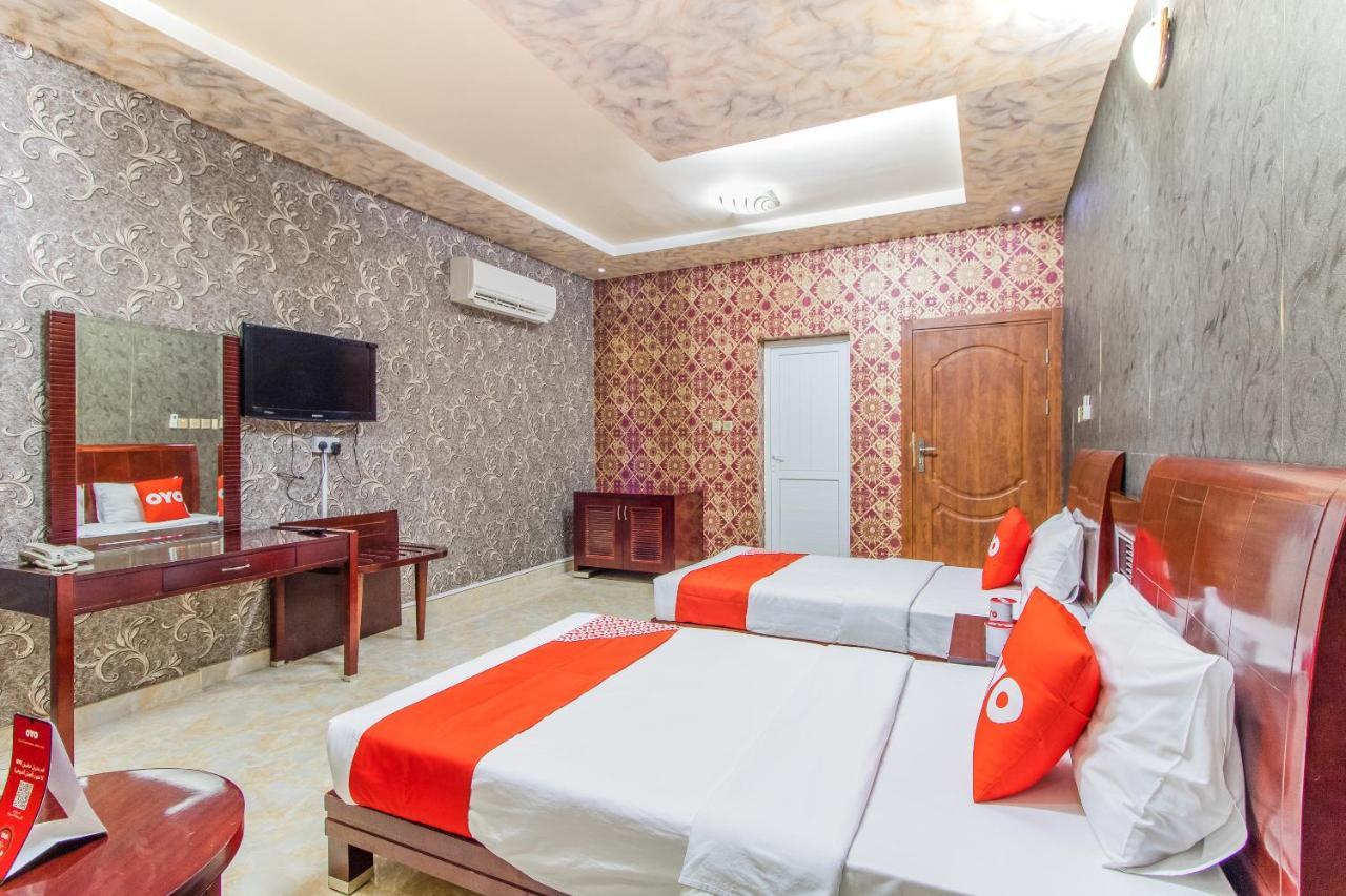 Oyo 109 Al Thabit Modern Hotel Apartment Ḩayl Āl ‘Umayr Extérieur photo